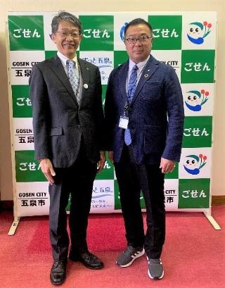 夏目区長と田辺五泉市長