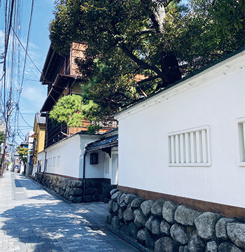 鍋茶屋通り