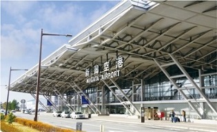 新潟空港（昼）