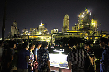 東区工場夜景バスツアー