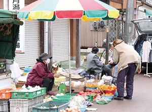 月潟市場の写真