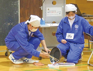 臼井中学校の活動の様子の写真