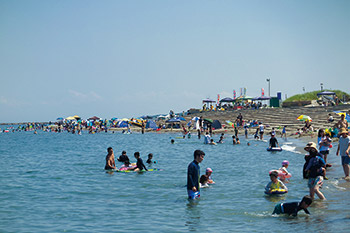 内野浜　青山海岸海開き